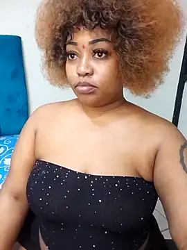 Snapshot of ShavePussyFatAssxx chatting on June 18, 2:45 am ShavePussyFatAssxx online show from June 18, 2:45 am