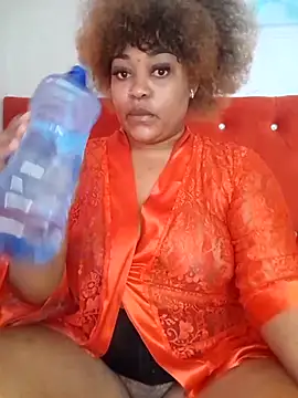 Snapshot of ShavePussyFatAssxx chatting on July 21, 2:52 pm ShavePussyFatAssxx online show from July 21, 2:52 pm