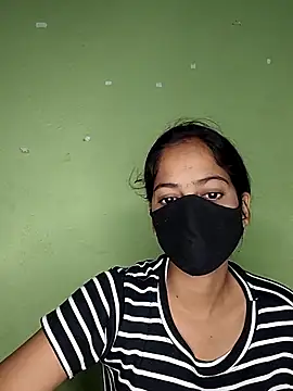 nidhiyadav00 online show from May 8, 6:24 pm