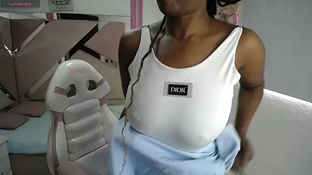 Ebony rizon online show from April 21, 1:39 pm