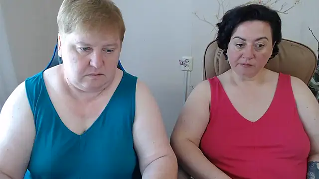 Lindy-Jeanie online show from June 18, 8:25 am