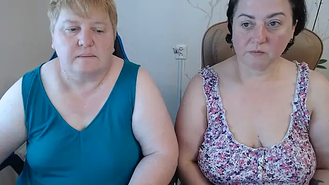 Lindy-Jeanie online show from July 8, 4:44 pm