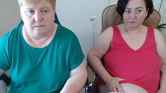 Lindy-Jeanie online show from July 11, 12:52 pm
