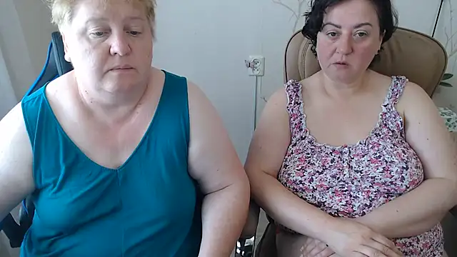 Lindy-Jeanie online show from July 16, 11:05 am