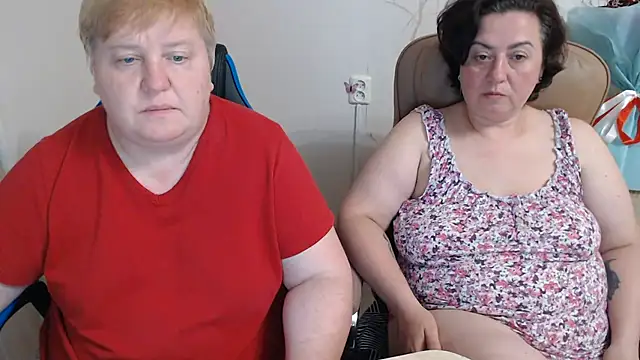 Lindy-Jeanie online show from July 25, 8:50 pm