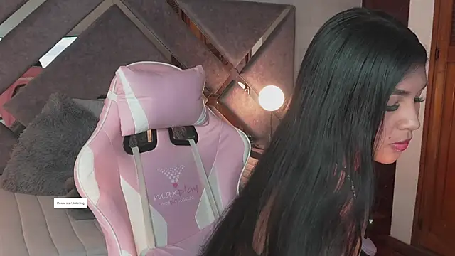 Naomi-Gray online show from July 24, 5:55 pm