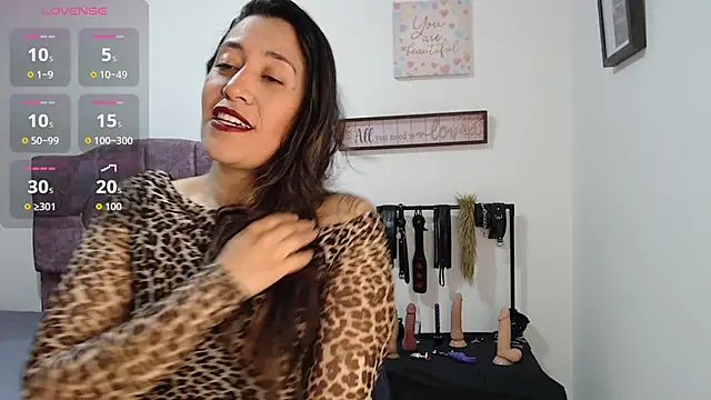 violeta scott online show from June 1, 5:14 pm