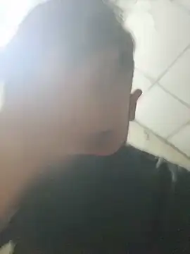 Snapshot of NIGHT_20 chatting on March 21, 2:16 am NIGHT 20 online show from March 21, 2:16 am