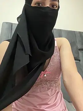 Snapshot of _isra01 chatting on March 25, 2:12 pm isra01 online show from March 25, 2:12 pm