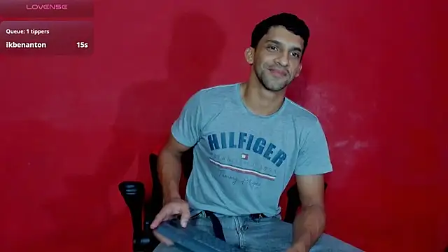 Snapshot of Carter_shelby chatting on May 2, 7:30 pm Carter shelby online show from May 2, 7:30 pm