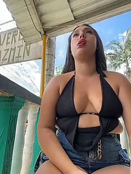 Naughty-Samanta- online show from July 31, 6:29 pm