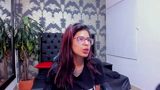 Emily Lopera online show from May 3, 5:08 pm