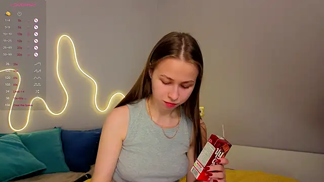 Emma dream  online show from June 14, 2:24 am