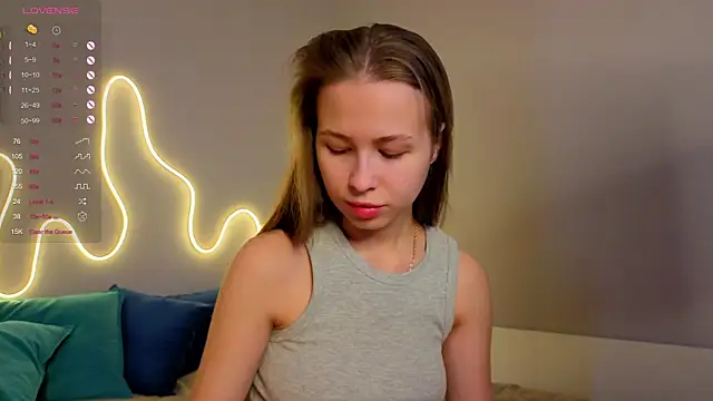 Emma dream  online show from June 24, 1:37 am