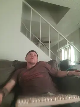 Snapshot of yourMasterisBored chatting on June 27, 1:39 pm yourMasterisBored online show from June 27, 1:39 pm