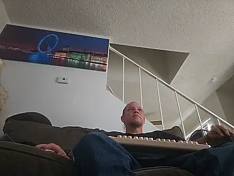 Snapshot of yourMasterisBored chatting on July 3, 2:01 pm yourMasterisBored online show from July 3, 2:01 pm