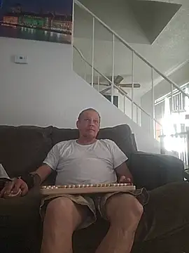 Snapshot of yourMasterisBored chatting on July 27, 2:24 pm yourMasterisBored online show from July 27, 2:24 pm