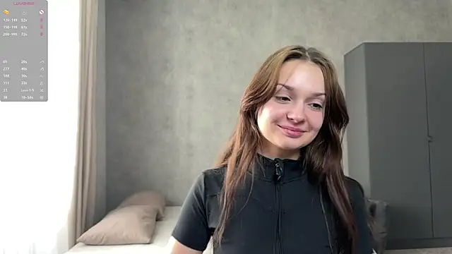 Rose Nora online show from June 17, 3:20 am