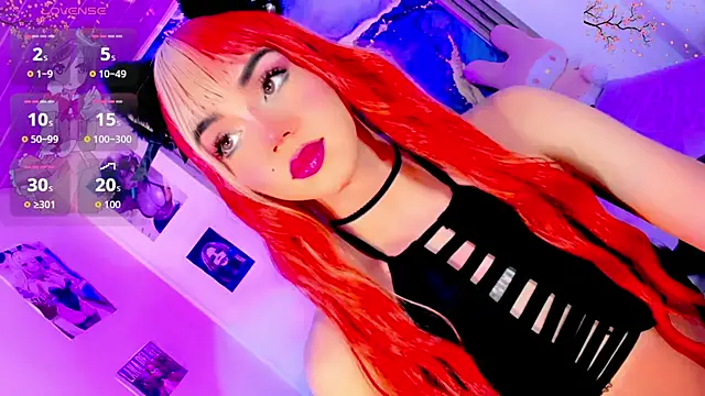 Snapshot of blonde_queen- chatting on April 21, 4:52 am blonde queen- online show from April 21, 4:52 am