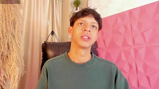 Ethan qop online show from April 18, 11:36 am