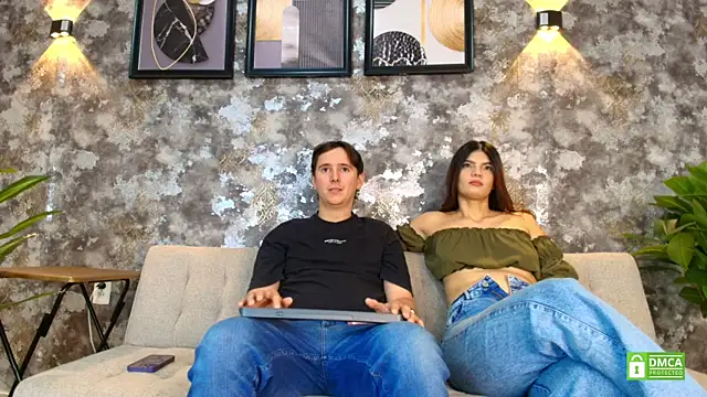Mariana and Ronny online show from July 3, 5:03 am