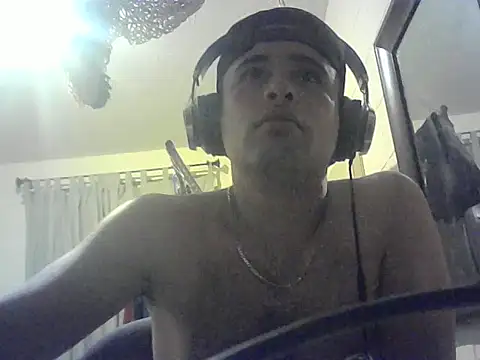 Snapshot of Relk130p chatting on May 30, 6:54 am Relk130p online show from May 30, 6:54 am