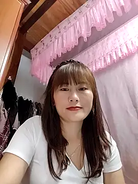 Lucxy-ki6 online show from March 17, 1:43 am