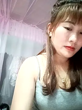 Snapshot of Lucxy-ki6 chatting on May 11, 4:15 pm Lucxy-ki6 online show from May 11, 4:15 pm