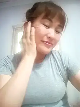 Snapshot of Lucxy-ki6 chatting on May 16, 5:15 am Lucxy-ki6 online show from May 16, 5:15 am
