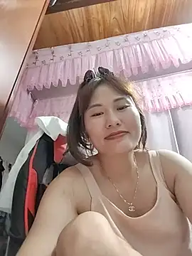 Snapshot of Lucxy-ki6 chatting on June 1, 1:07 am Lucxy-ki6 online show from June 1, 1:07 am