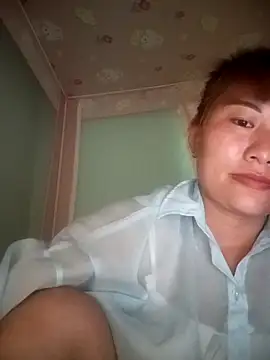 Snapshot of Lucxy-ki6 chatting on June 6, 8:52 am Lucxy-ki6 online show from June 6, 8:52 am