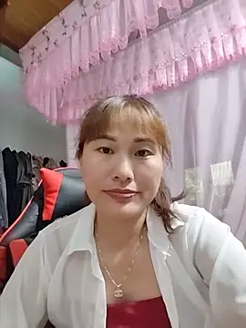 Snapshot of Lucxy-ki6 chatting on June 10, 4:56 am Lucxy-ki6 online show from June 10, 4:56 am