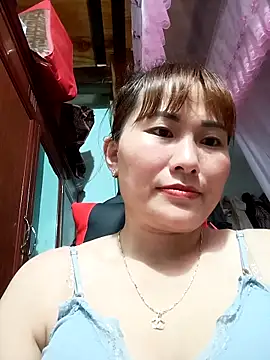 Snapshot of Lucxy-ki6 chatting on June 15, 9:55 am Lucxy-ki6 online show from June 15, 9:55 am