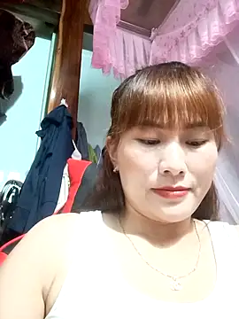 Snapshot of Lucxy-ki6 chatting on June 19, 2:49 am Lucxy-ki6 online show from June 19, 2:49 am