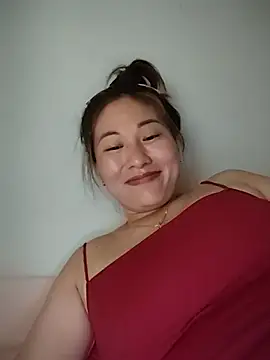 Snapshot of Lucxy-ki6 chatting on June 22, 5:21 pm Lucxy-ki6 online show from June 22, 5:21 pm