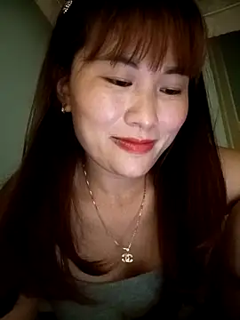 Snapshot of Lucxy-ki6 chatting on July 23, 2:48 pm Lucxy-ki6 online show from July 23, 2:48 pm