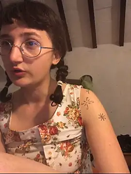 antoniettamaria online show from March 15, 10:05 pm