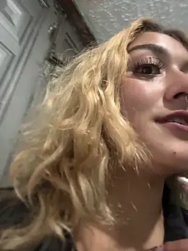 trinitych  online show from March 22, 6:11 pm