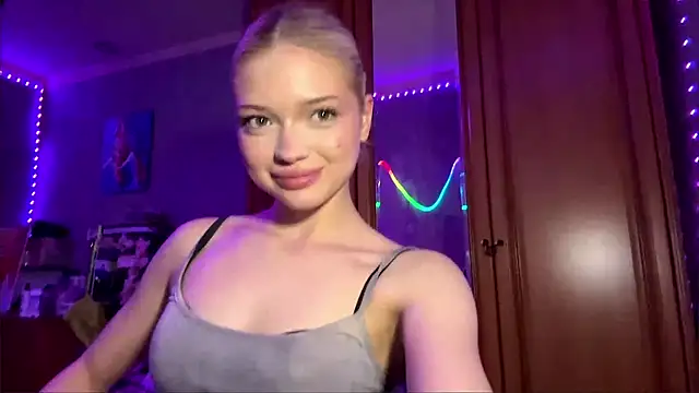 StacyChocopay online show from May 16, 1:02 am
