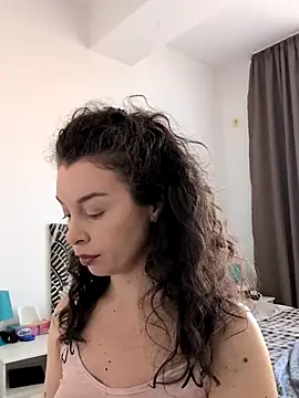 IreneBlue  online show from April 23, 6:58 am