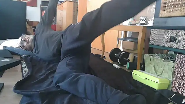 Thomate24 online show from March 16, 1:37 pm