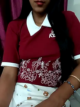 Snapshot of aushi_rajput chatting on April 14, 4:57 pm aushi rajput online show from April 14, 4:57 pm