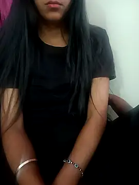 Snapshot of aushi_rajput chatting on April 16, 1:39 am aushi rajput online show from April 16, 1:39 am