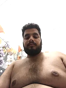 Snapshot of shubham19988 chatting on May 21, 9:55 pm shubham19988 online show from May 21, 9:55 pm