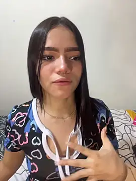 Snapshot of lina_seduce chatting on July 23, 2:20 am lina seduce online show from July 23, 2:20 am