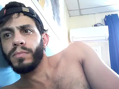 LatinBigClouds22cm online show from March 17, 5:49 pm