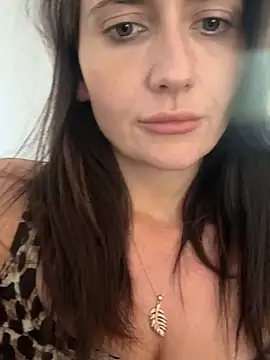 Snapshot of Siren__xxx chatting on May 26, 1:07 pm Siren xxx online show from May 26, 1:07 pm