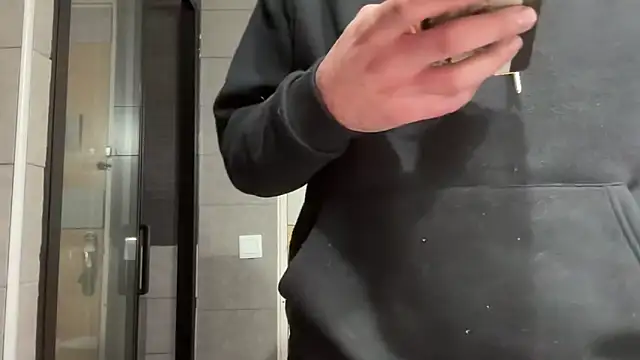 cristiamtentacion online show from March 19, 9:30 pm