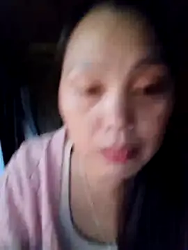 Snapshot of Abi-ni chatting on May 17, 11:23 pm Abi-ni online show from May 17, 11:23 pm