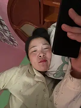 Beautiful Ly online show from March 18, 8:50 am